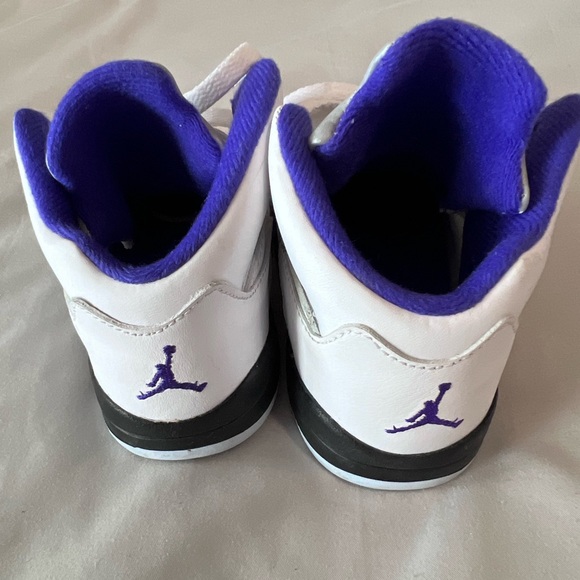 JORDAN 5 retro dark concord (TD) like new. 8c - Picture 4 of 6
